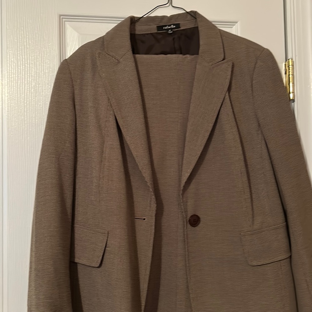 Rafaela brown pant suit